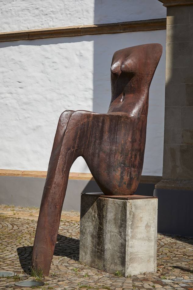 - file://eTkYrUBZvNSLuUsw